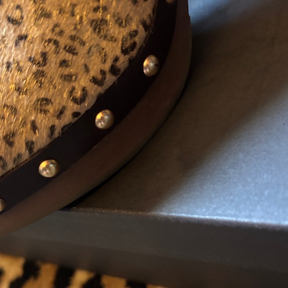 UGG Leopard Print Platform Mules Calf Hair - Picture 9 of 9